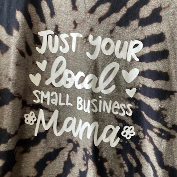 Womens Size L Tie-Dyed Grapic Long Sleeve Shirt Just your local small business m - Picture 2 of 6